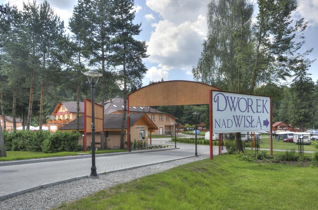 Dworek Nad Wisla Acomodação com café da manhã Exterior foto